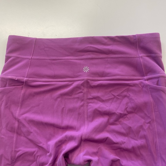 Athleta ELATION ULTRA HIGH RISE LASERCUT 7/8 LEGGING size M - Picture 10 of 12